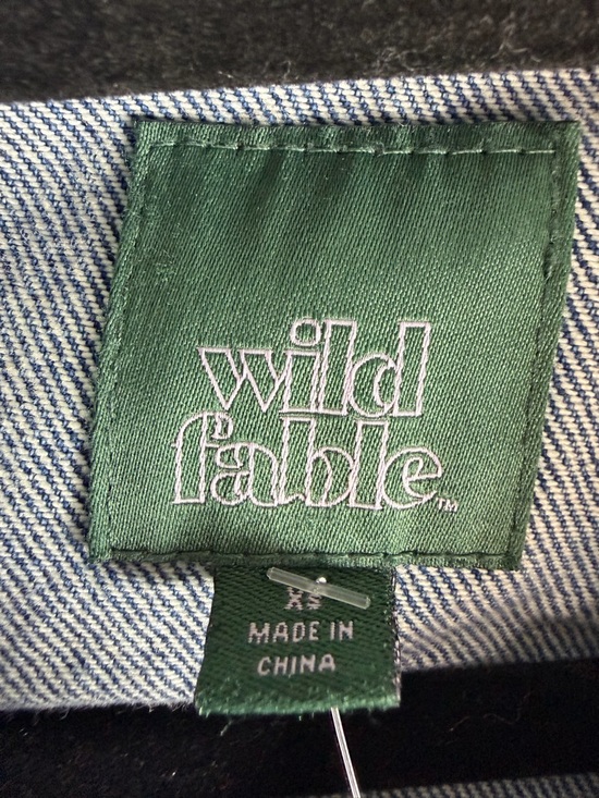 Wild Fable Women's Oversized Hooded Denim Jacket - Medium Wash XS: Midweight - Picture 7 of 11